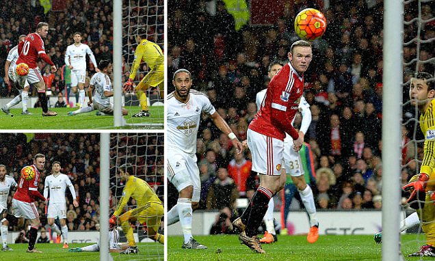 Tumit Rooney Cetak Gol Luar Biasa, Ini Foto-fotonya